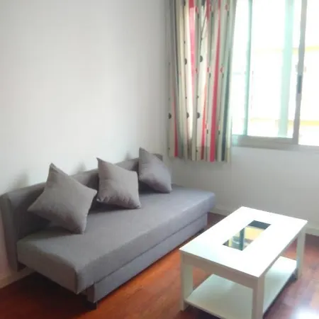 Plaza Merced Apartamento